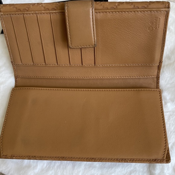 Gucci Wallet - Picture 3 of 7